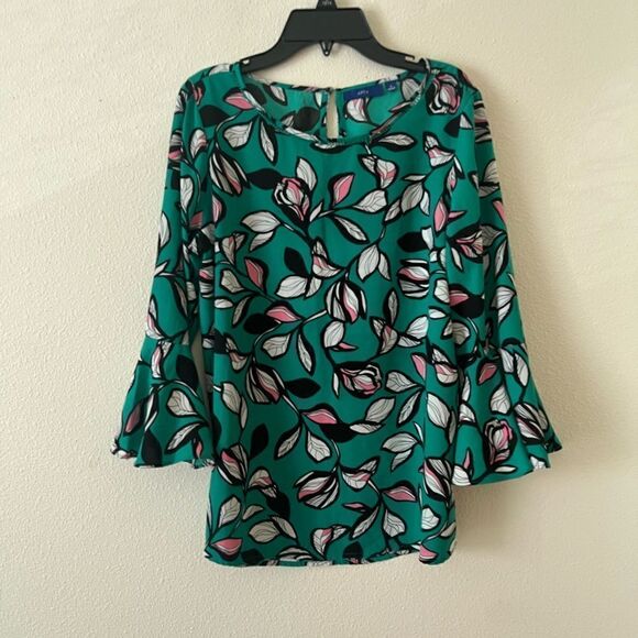 Women's Apt. 9® Georgette Bell Top S - Picture 2 of 6